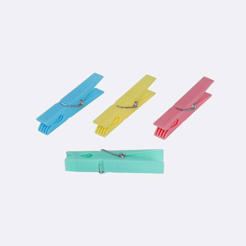 PLASTIC CLOTHES PEGS-1025